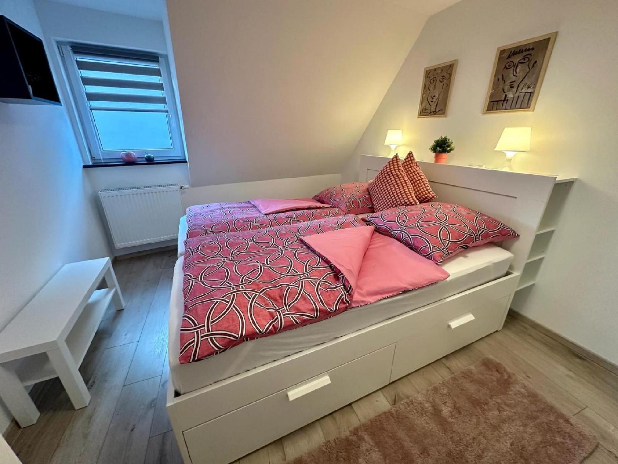 Goja Apartment *
